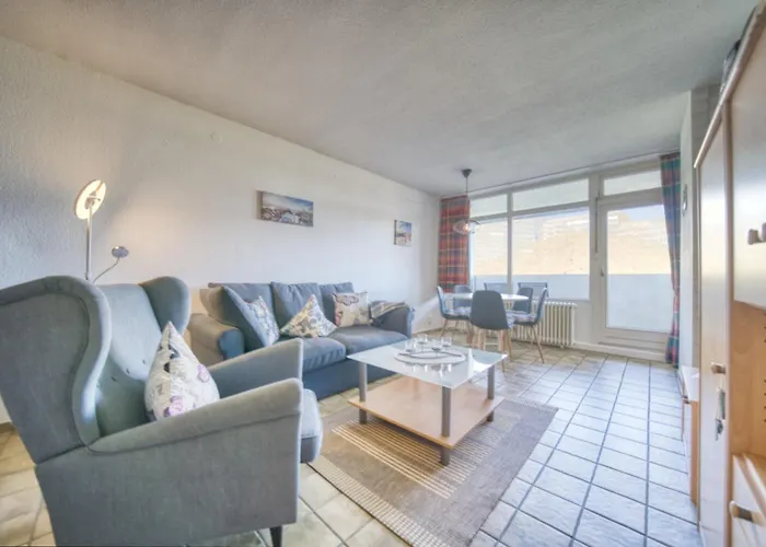 - Haus O, App 0o0104 Apartment *